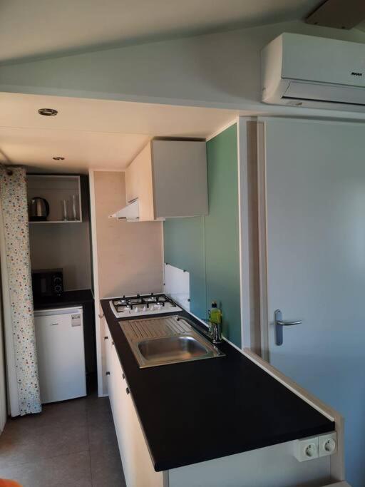 Chalets Mercure Am Wallersee Zum Vermieten Helming ภายนอก รูปภาพ